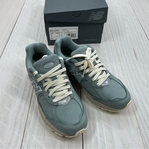 New Balance 2002R Kith Pistachio Running Shoes Sneakers Men’s size 7